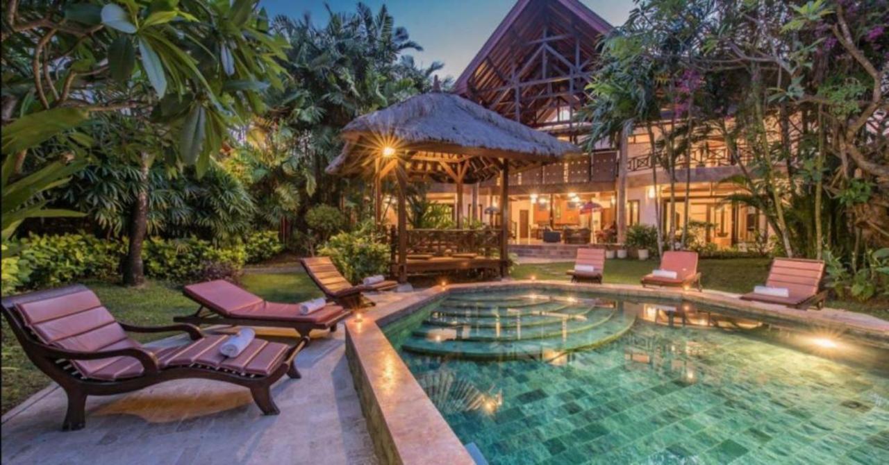 New Daria Villas Seminyak Buitenkant foto