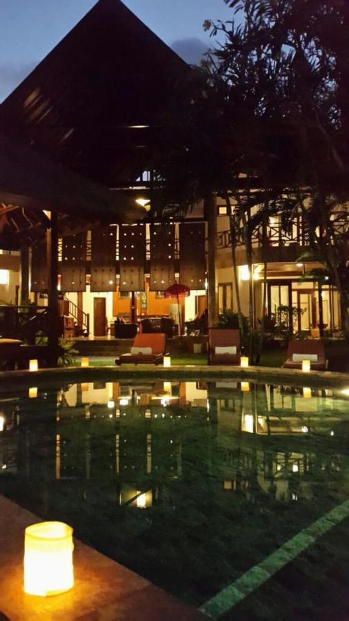 New Daria Villas Seminyak Buitenkant foto
